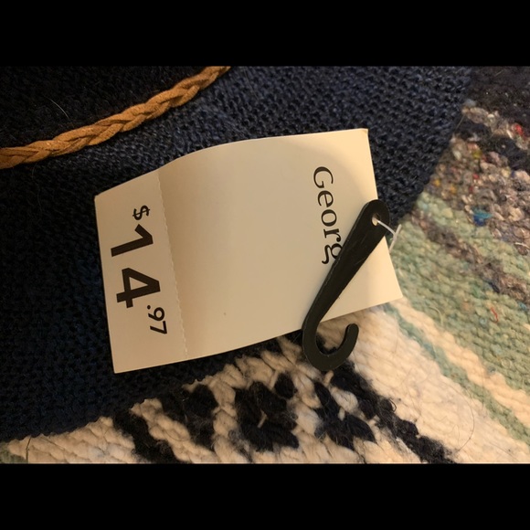 women’s hat - Picture 4 of 6